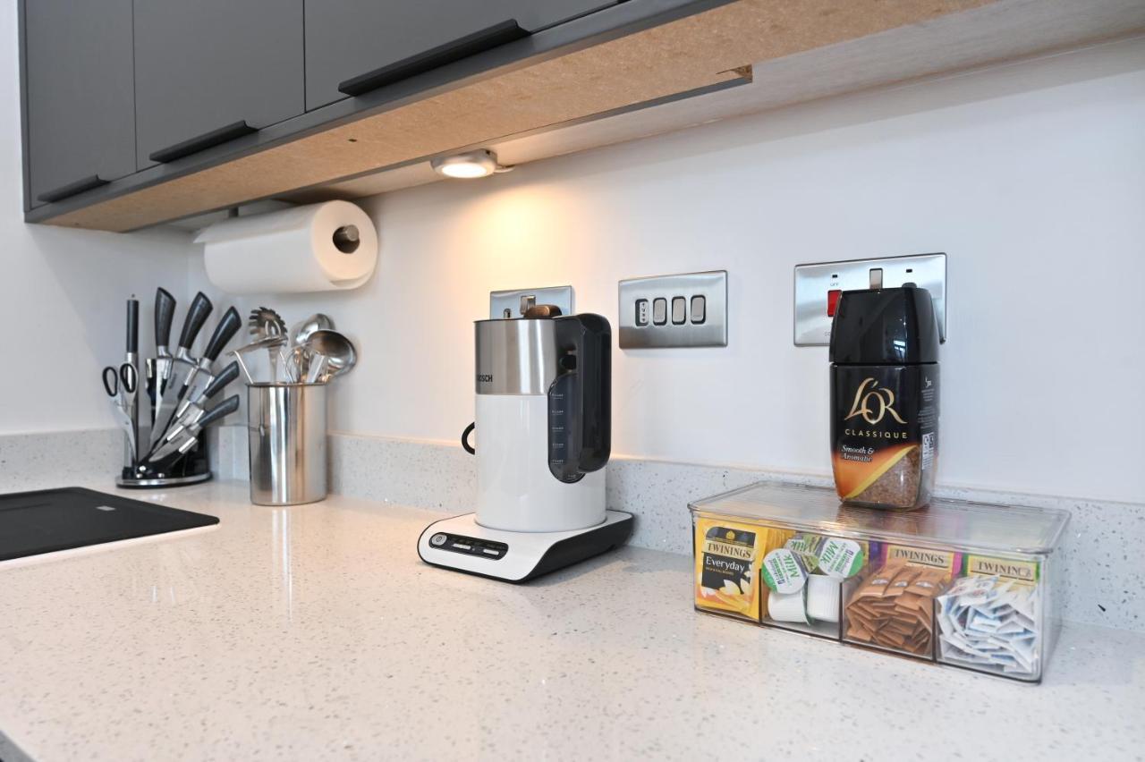 Spacious Designer 2Br Executive Apt, Near Beach & Marina, Central Location Ramsgate Luaran gambar