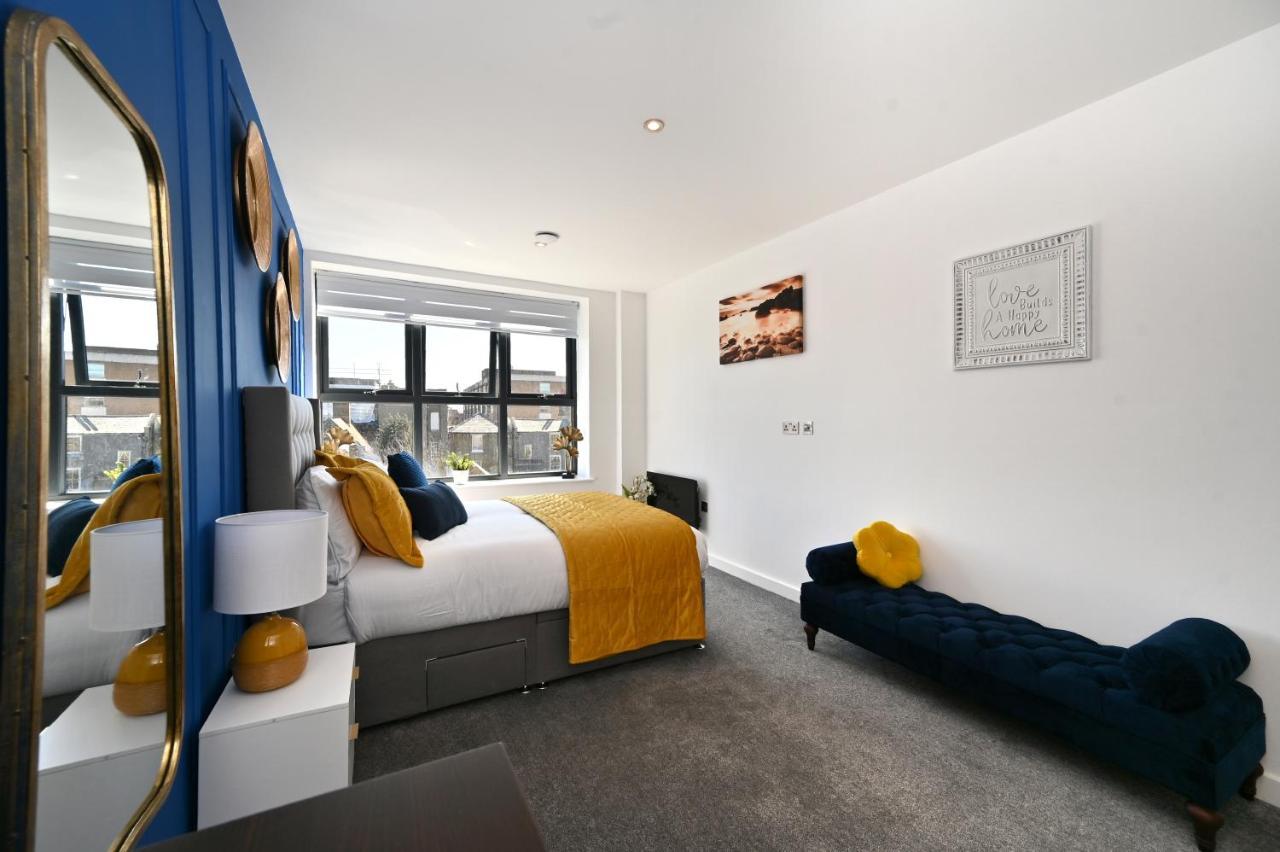 Spacious Designer 2Br Executive Apt, Near Beach & Marina, Central Location Ramsgate Luaran gambar