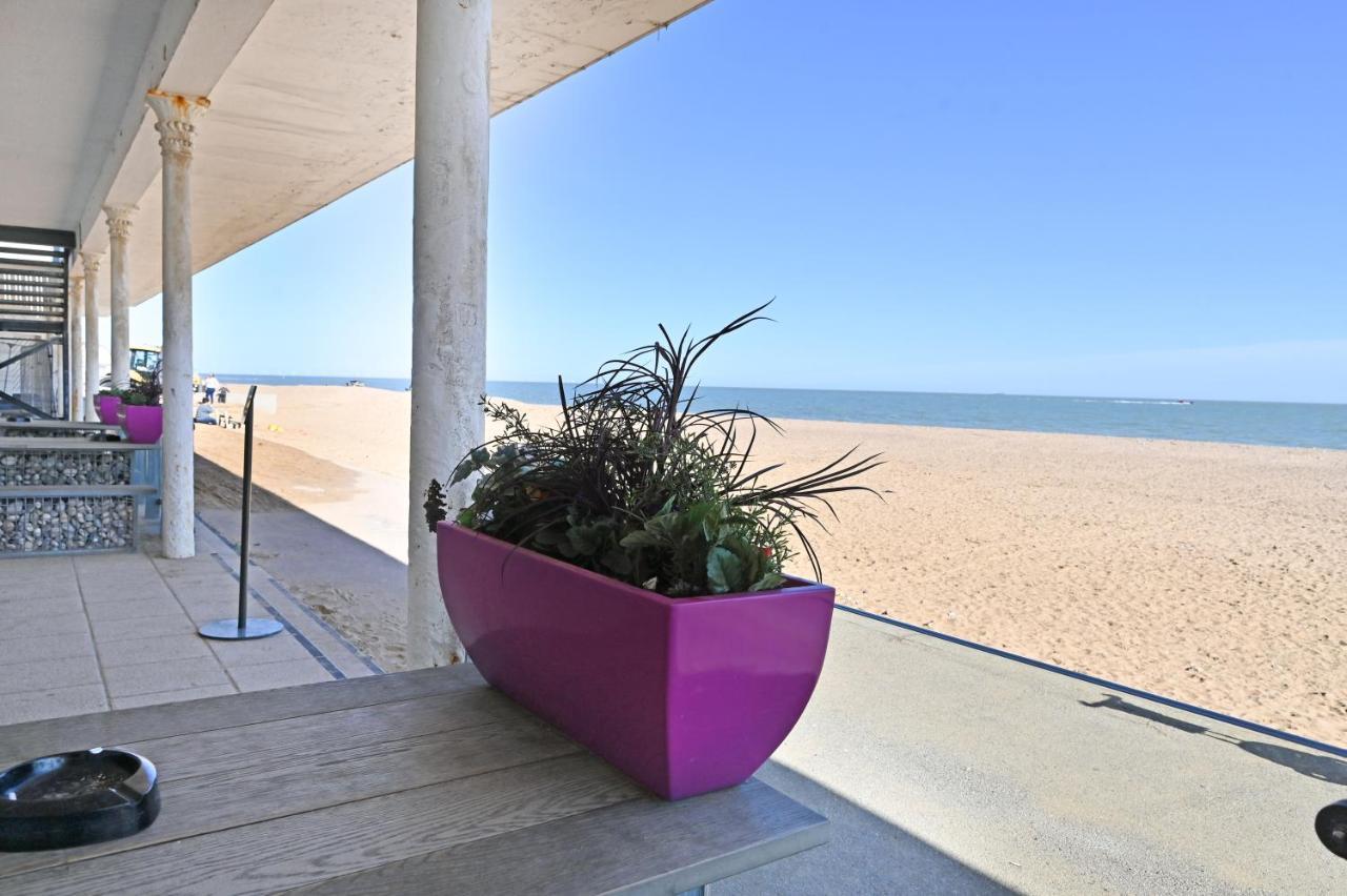 Spacious Designer 2Br Executive Apt, Near Beach & Marina, Central Location Ramsgate Luaran gambar