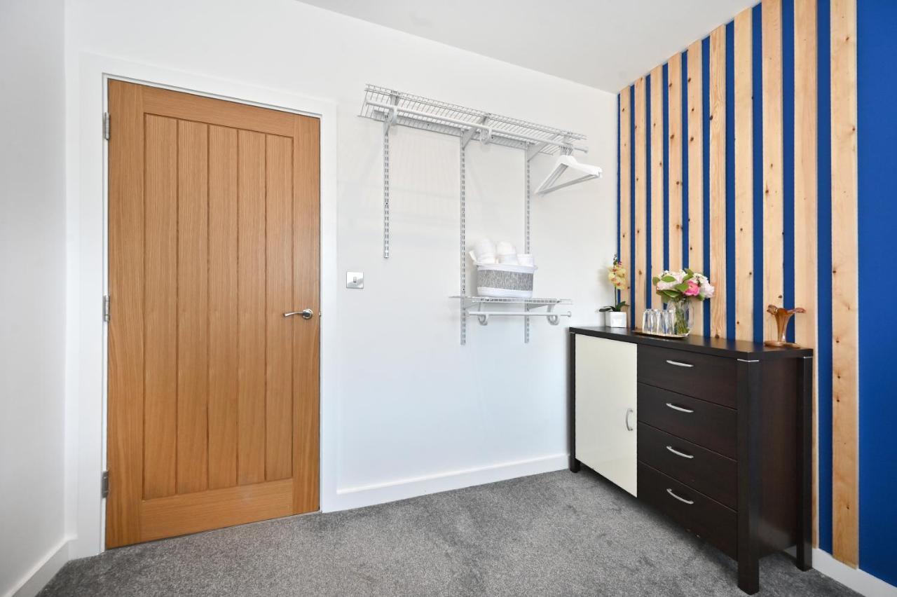 Spacious Designer 2Br Executive Apt, Near Beach & Marina, Central Location Ramsgate Luaran gambar