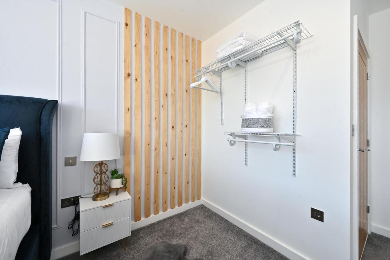 Spacious Designer 2Br Executive Apt, Near Beach & Marina, Central Location Ramsgate Luaran gambar