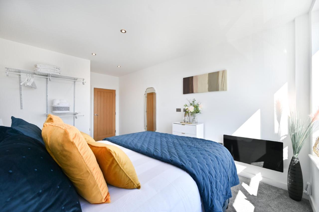 Spacious Designer 2Br Executive Apt, Near Beach & Marina, Central Location Ramsgate Luaran gambar